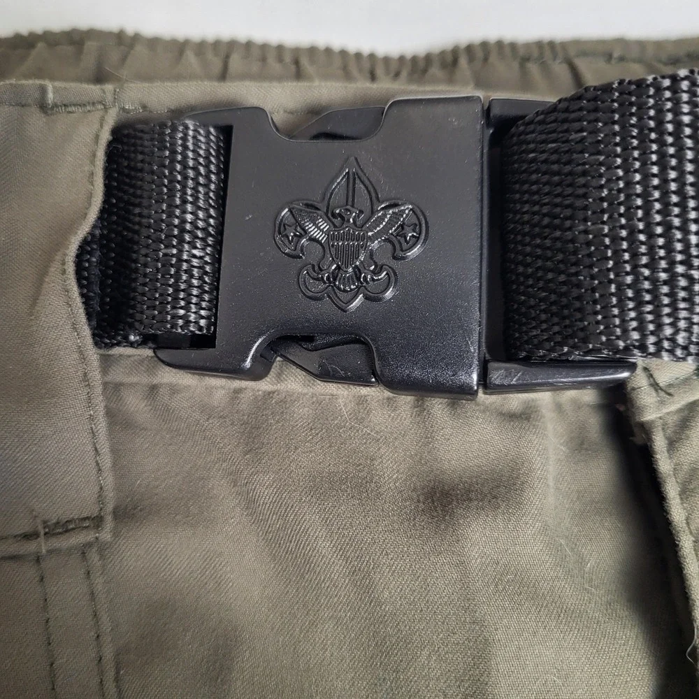 Boy Scouts‎ of America Womens Large Cargo Hiking Shorts Belted Olive Green